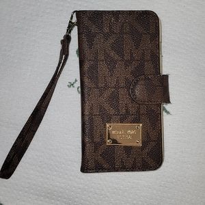 Designer phone carring case